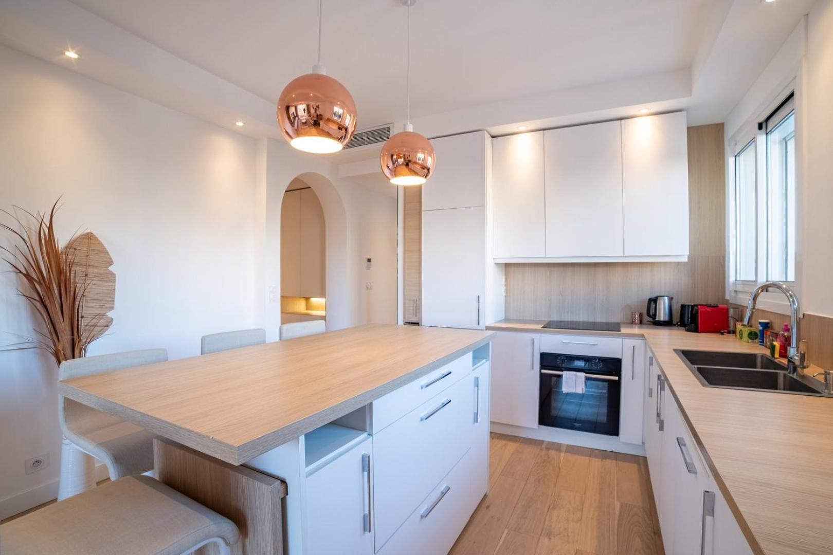 Apartment C3 - 1 Bdr Blvd Croisette Henri Iv - Ac & Balcony