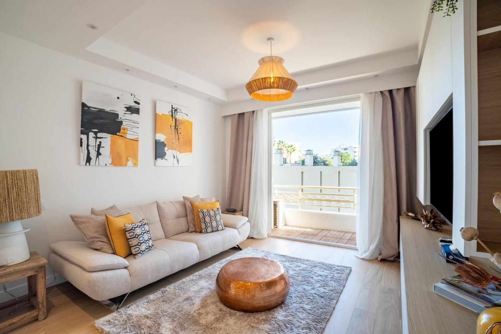 Apartment C3 - 1 Bdr Blvd Croisette Henri Iv - Ac & Balcony *