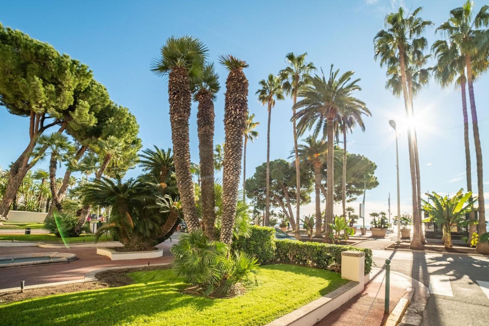 C3 - 1 Bdr Blvd Croisette Henri Iv - Ac & Balcony Apartment Cannes